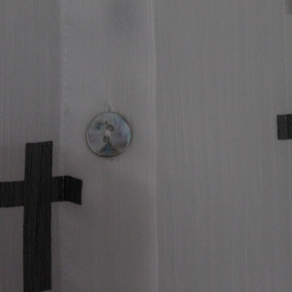 Button up shirt - Picture 3 of 4